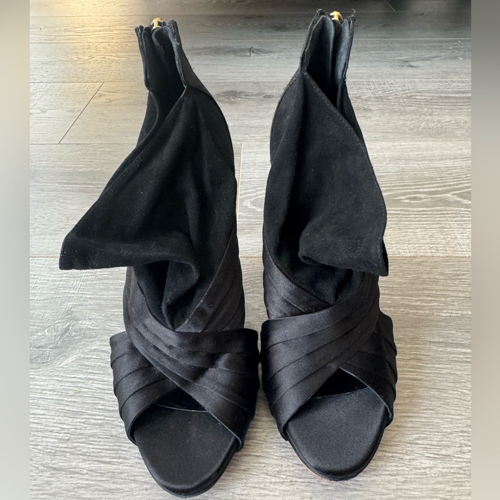 Rupert Sanderson Black Peep-toed Ankle Booties with Stiletto Heels in EU Size 36